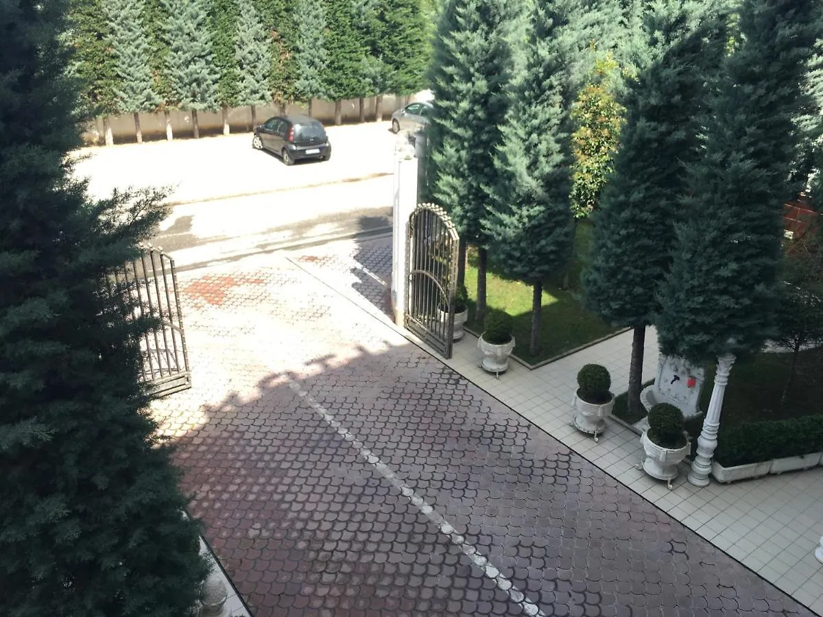 Julton Events Hotel Domje
