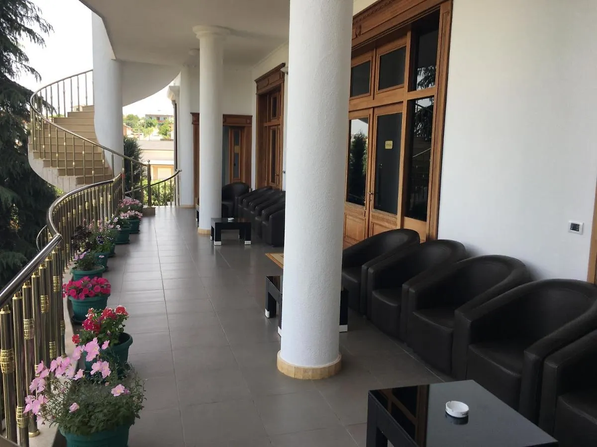 Julton Events Hotel Domje